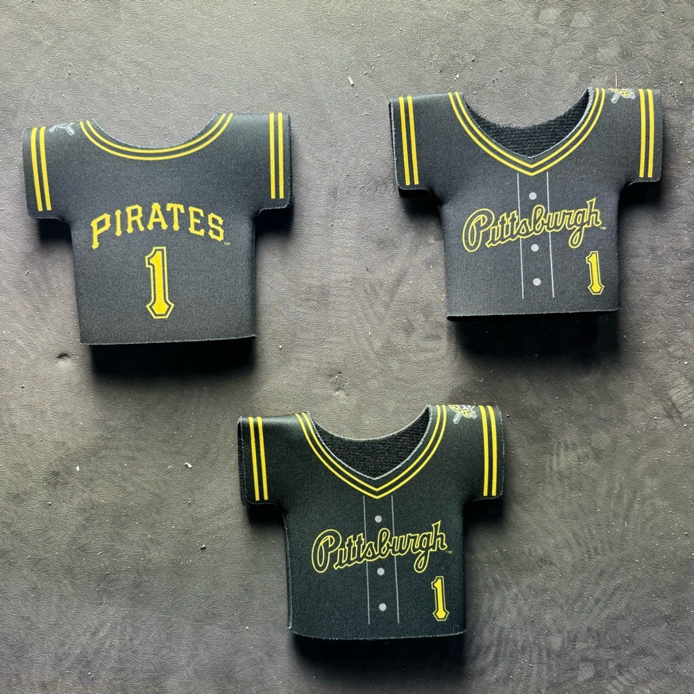 Pittsburgh Pirates bottle holders. 3 of them, never used